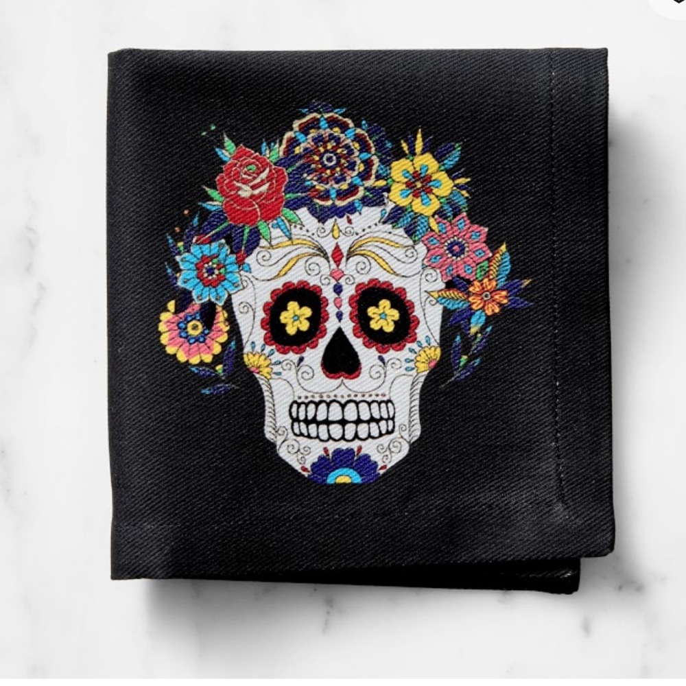 Williams Sonoma Skull Day of the Dead Cocktail Napkins, Set of 4 New
